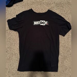 M black nike just do it tshirt